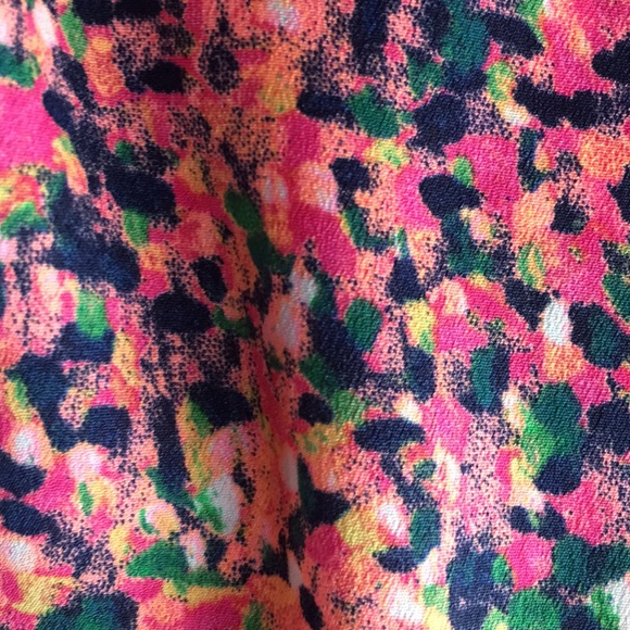 Top - Picture 4 of 6